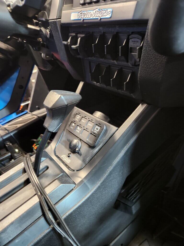 Switch-Pros mount and switch face - UTVSpot.net Switch-Pros mount and switch face